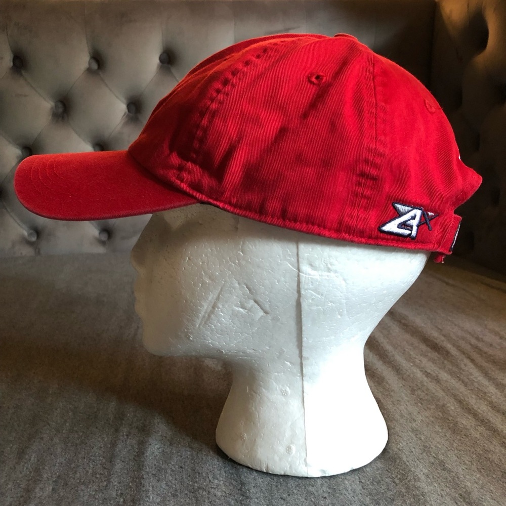 Red Rio Del Mar embroidered iguana / lizard golf hat - Picture 3 of 13